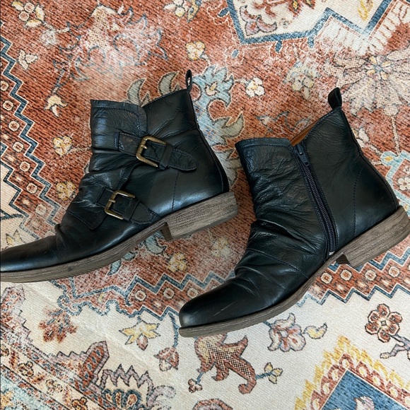 Miz Mooz booties - Picture 3 of 7